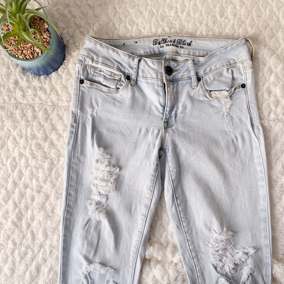PacSun Sz 3 Light Wash Ripped Skinny Jeans - Picture 3 of 7